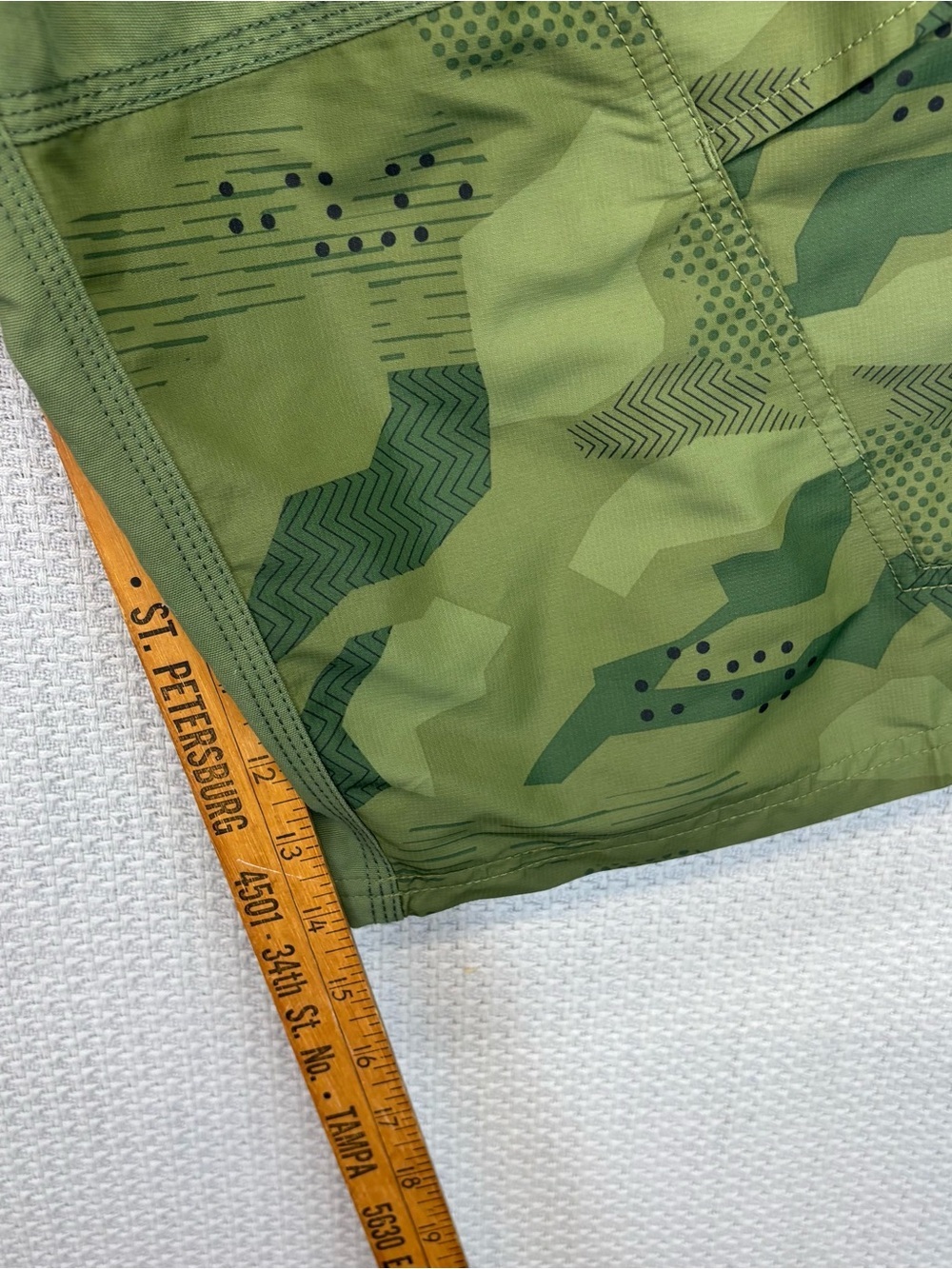 Endura Humvee Baggy Mountain Bike Shorts Mens XL Green Camo Cycling Trail EUC - Picture 7 of 8